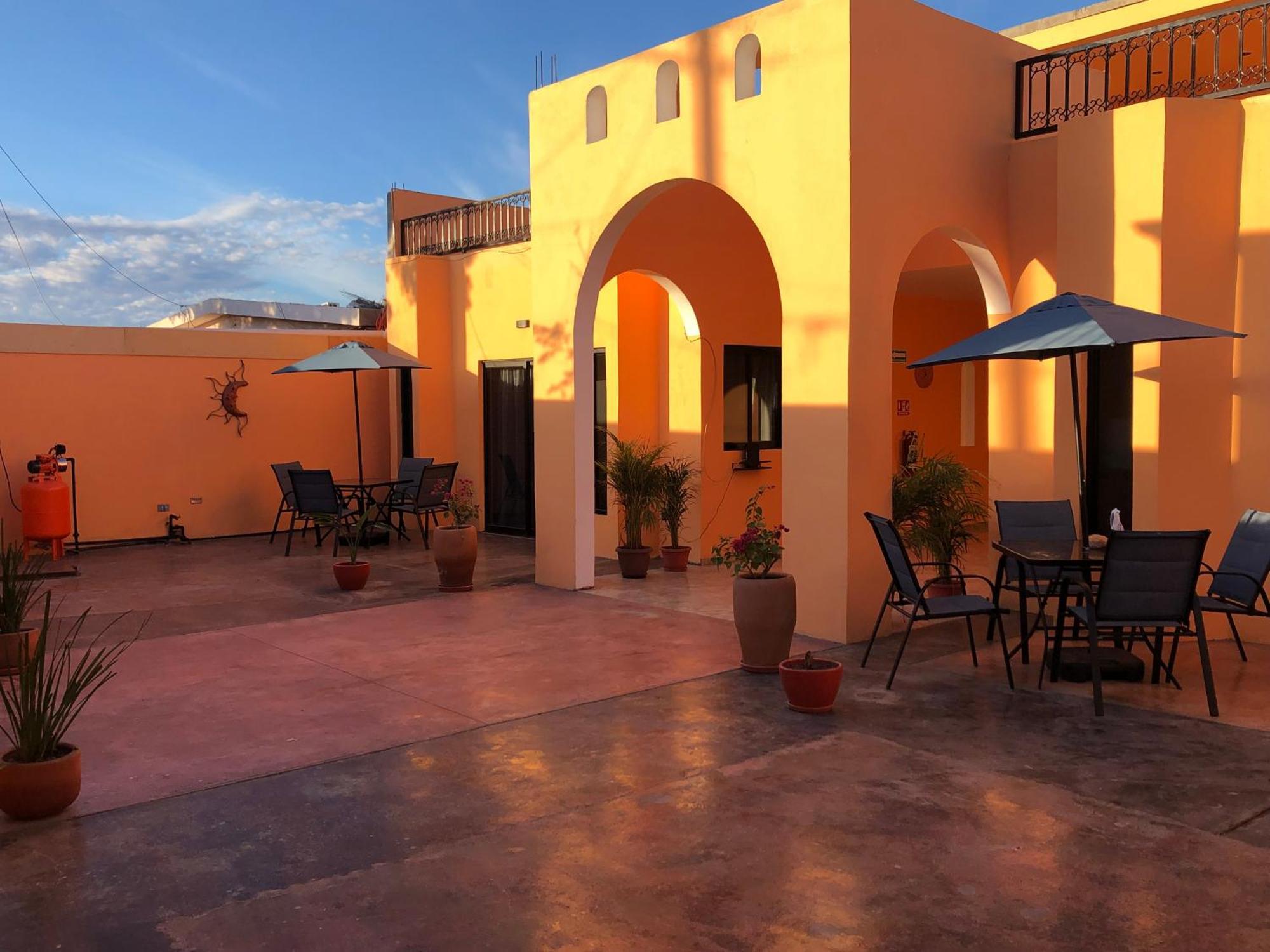 Tres Iguanas Apart Hotel - New, Cozy & Spacious Flats, Short Walk To Beach Loreto  Eksteriør bilde