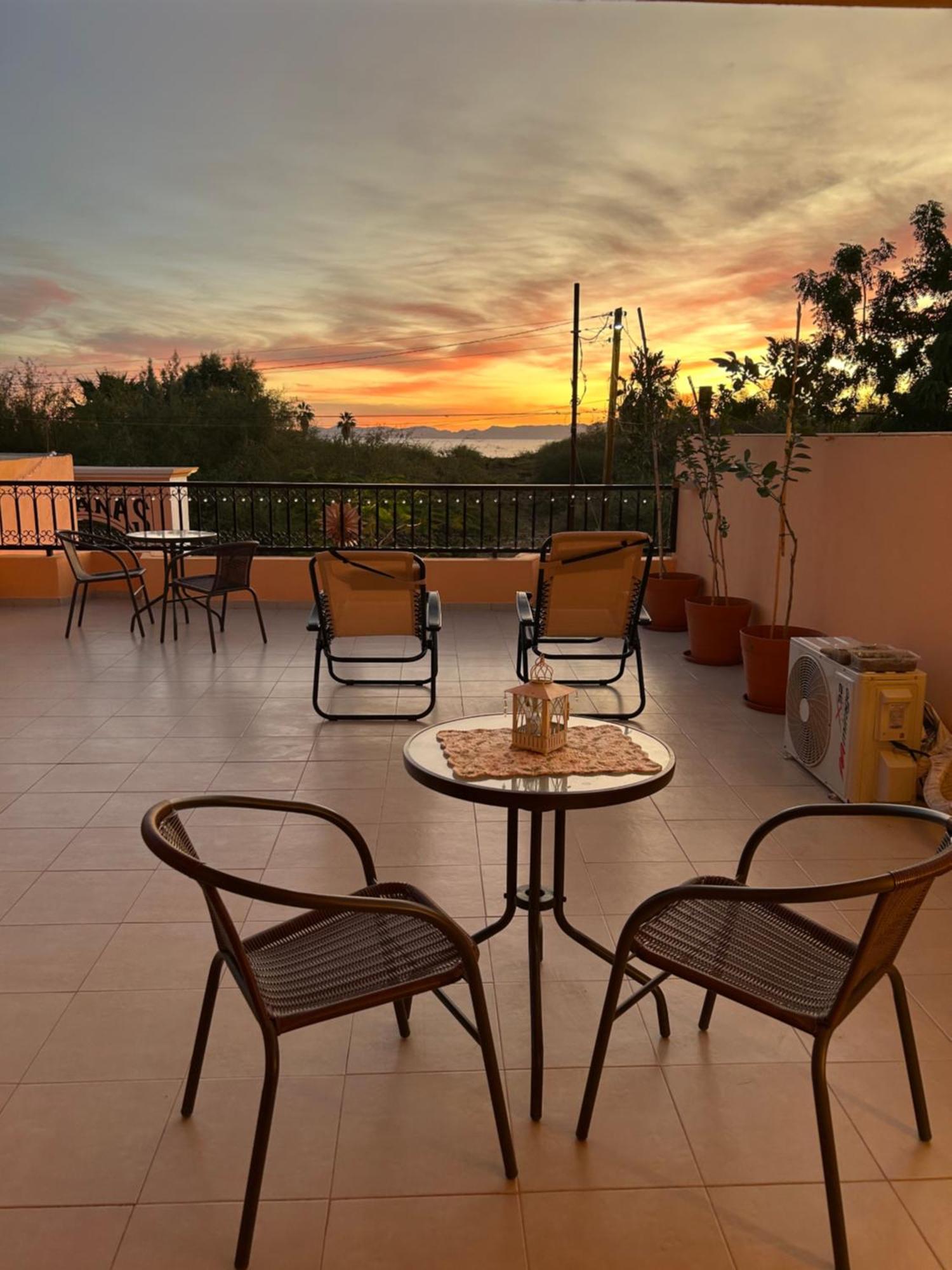 Tres Iguanas Apart Hotel - New, Cozy & Spacious Flats, Short Walk To Beach Loreto  Eksteriør bilde