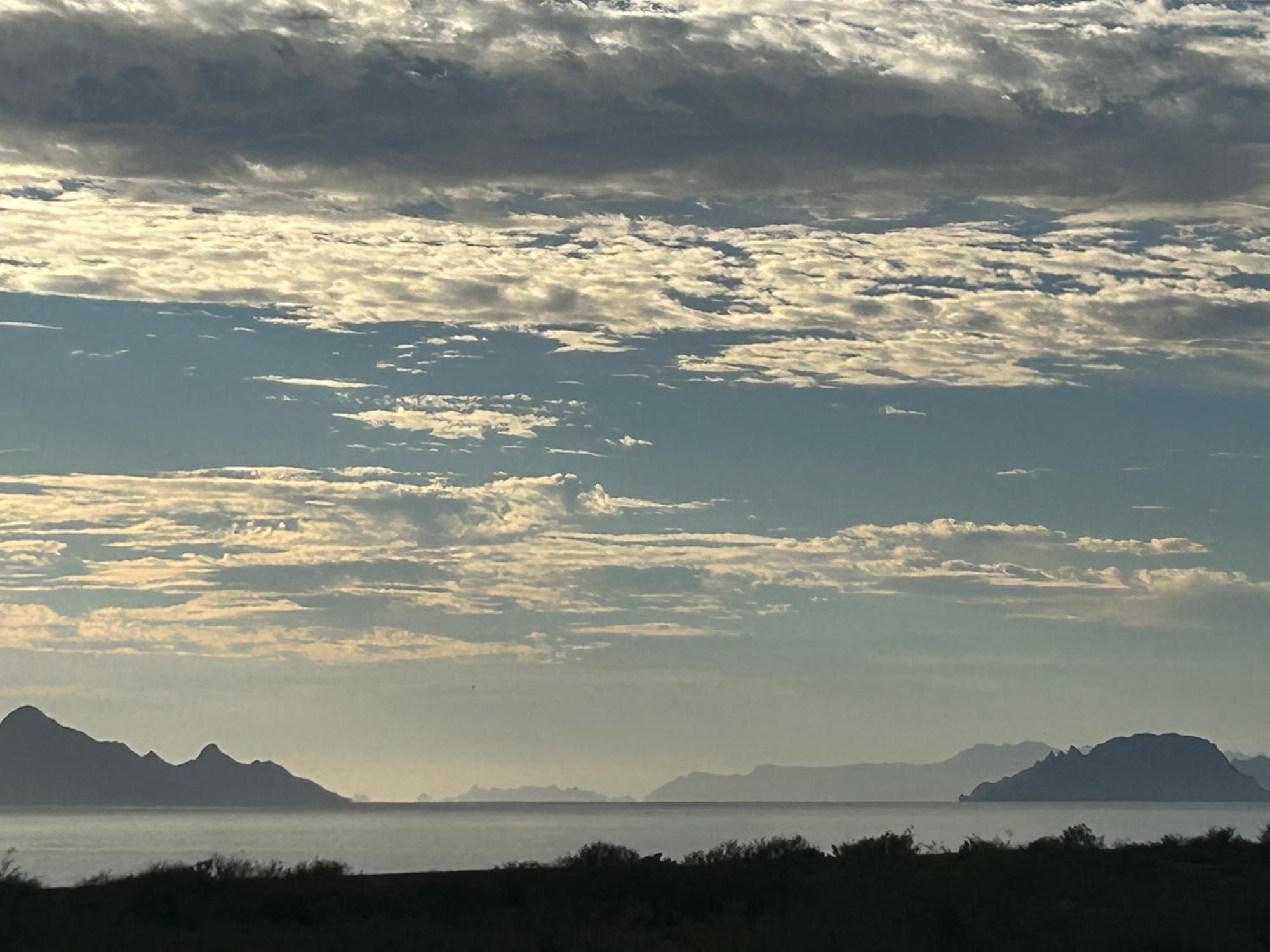 Tres Iguanas Apart Hotel - New, Cozy & Spacious Flats, Short Walk To Beach Loreto  Eksteriør bilde