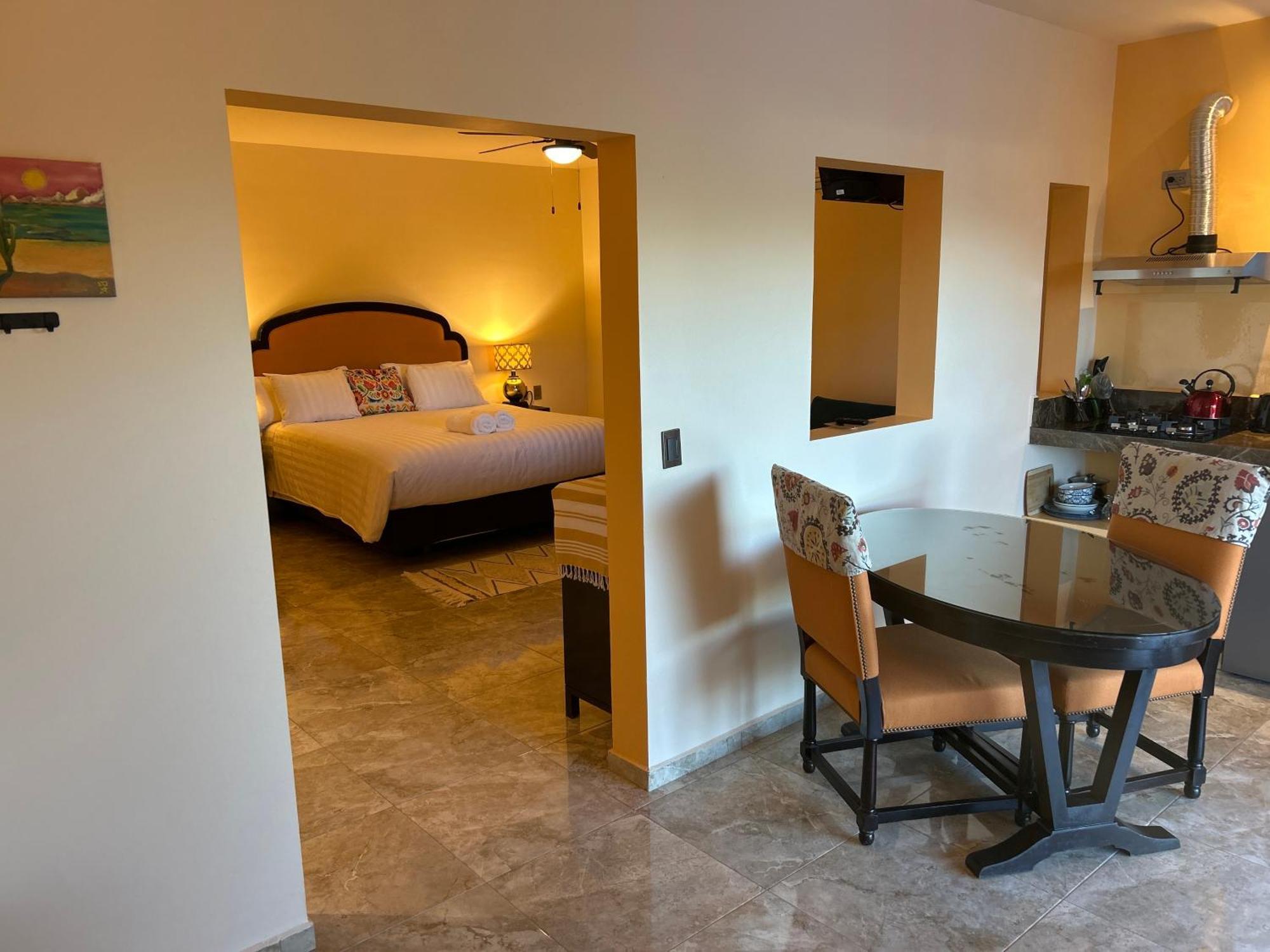 Tres Iguanas Apart Hotel - New, Cozy & Spacious Flats, Short Walk To Beach Loreto  Eksteriør bilde