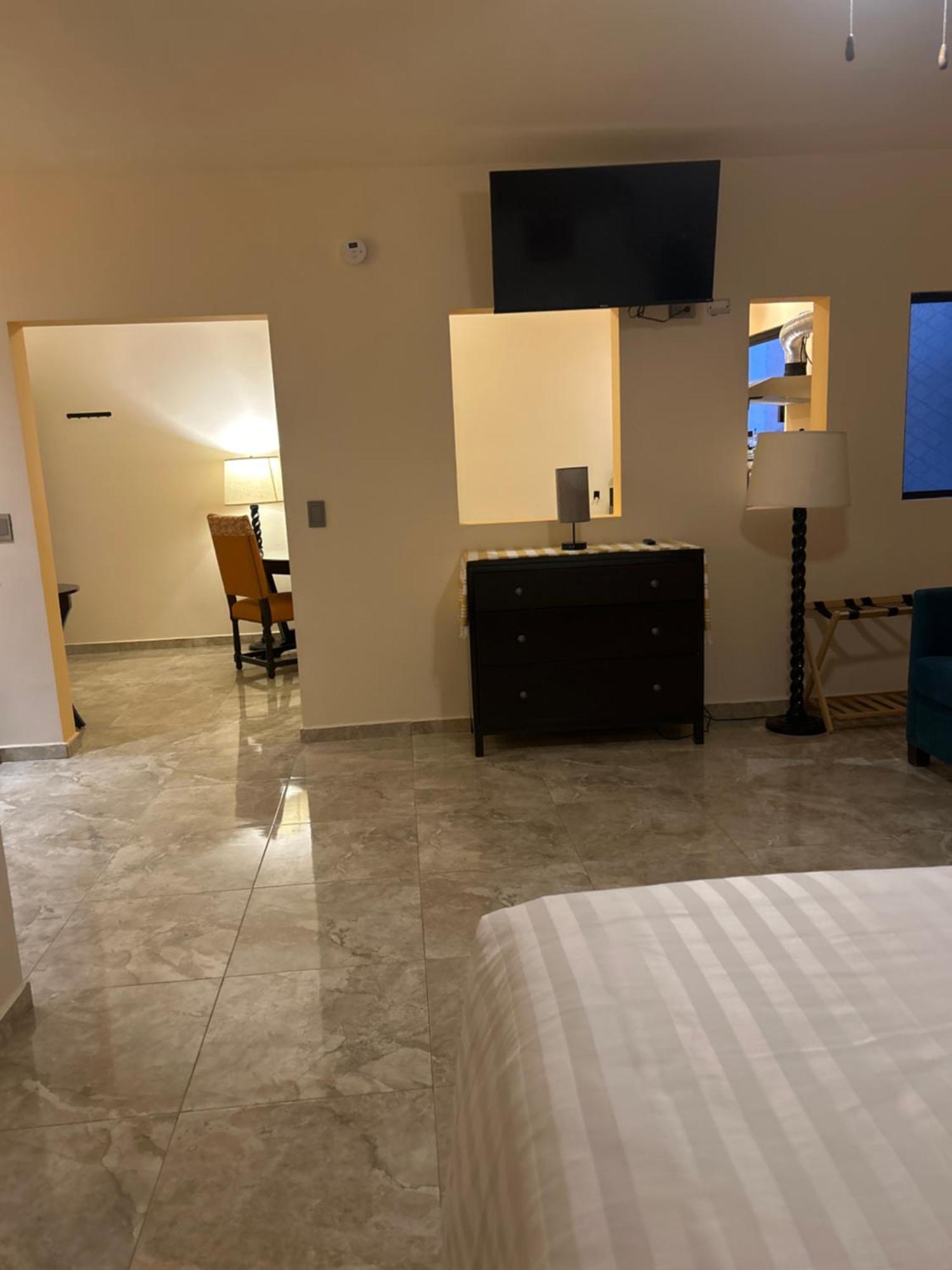 Tres Iguanas Apart Hotel - New, Cozy & Spacious Flats, Short Walk To Beach Loreto  Eksteriør bilde